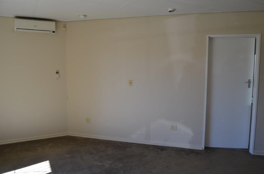 4 Bedroom Property for Sale in Fichardt Park Free State